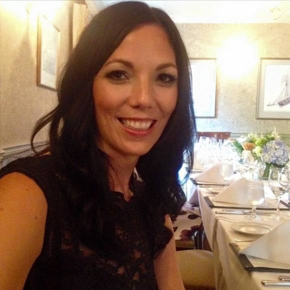 Meet your Posher, Deanna - Picture 1 of 1